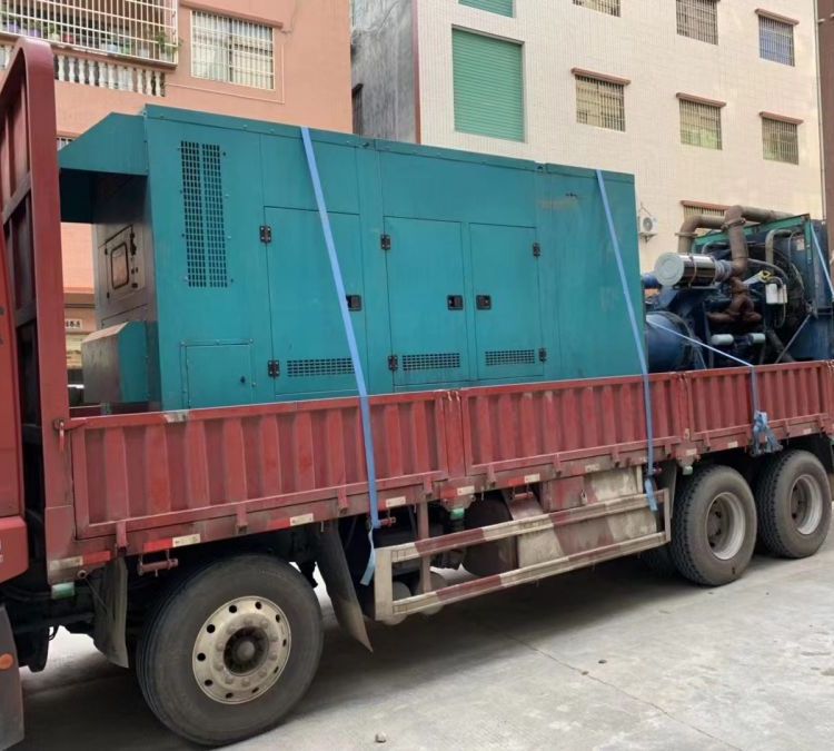 九台如何在不同负载率下确保 400KW 柴油发电机组的正常运行？