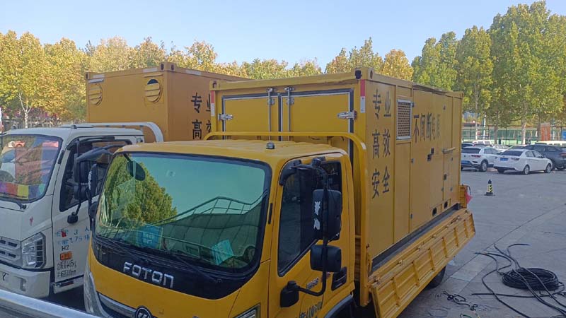 九台有哪些因素会影响柴油发电机组和UPS电源的切换时间？